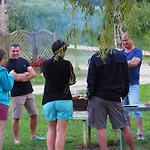 Mobil Avec Terrasse Pour 4 Personnes - Api-1-52-483 Camping
